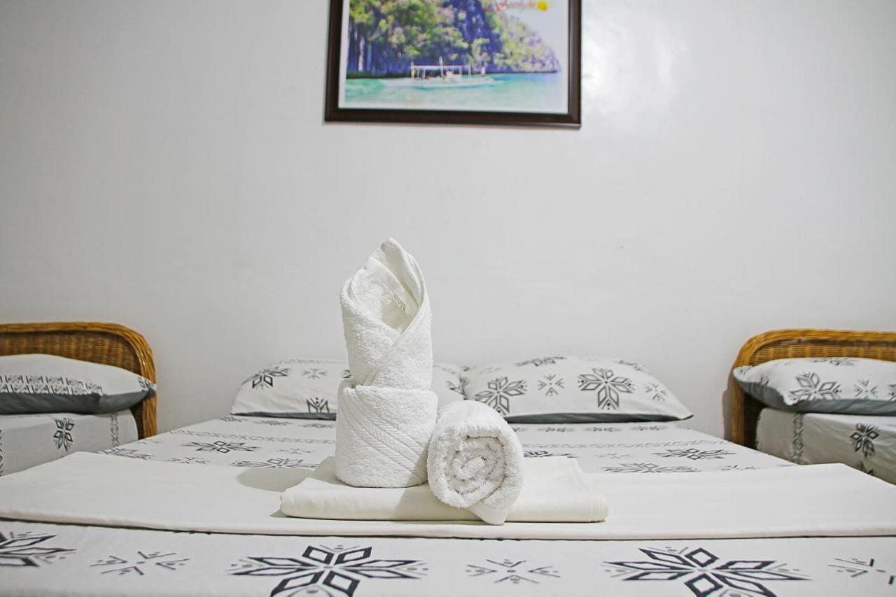 Mario'S Travellers Inn Coron Extérieur photo