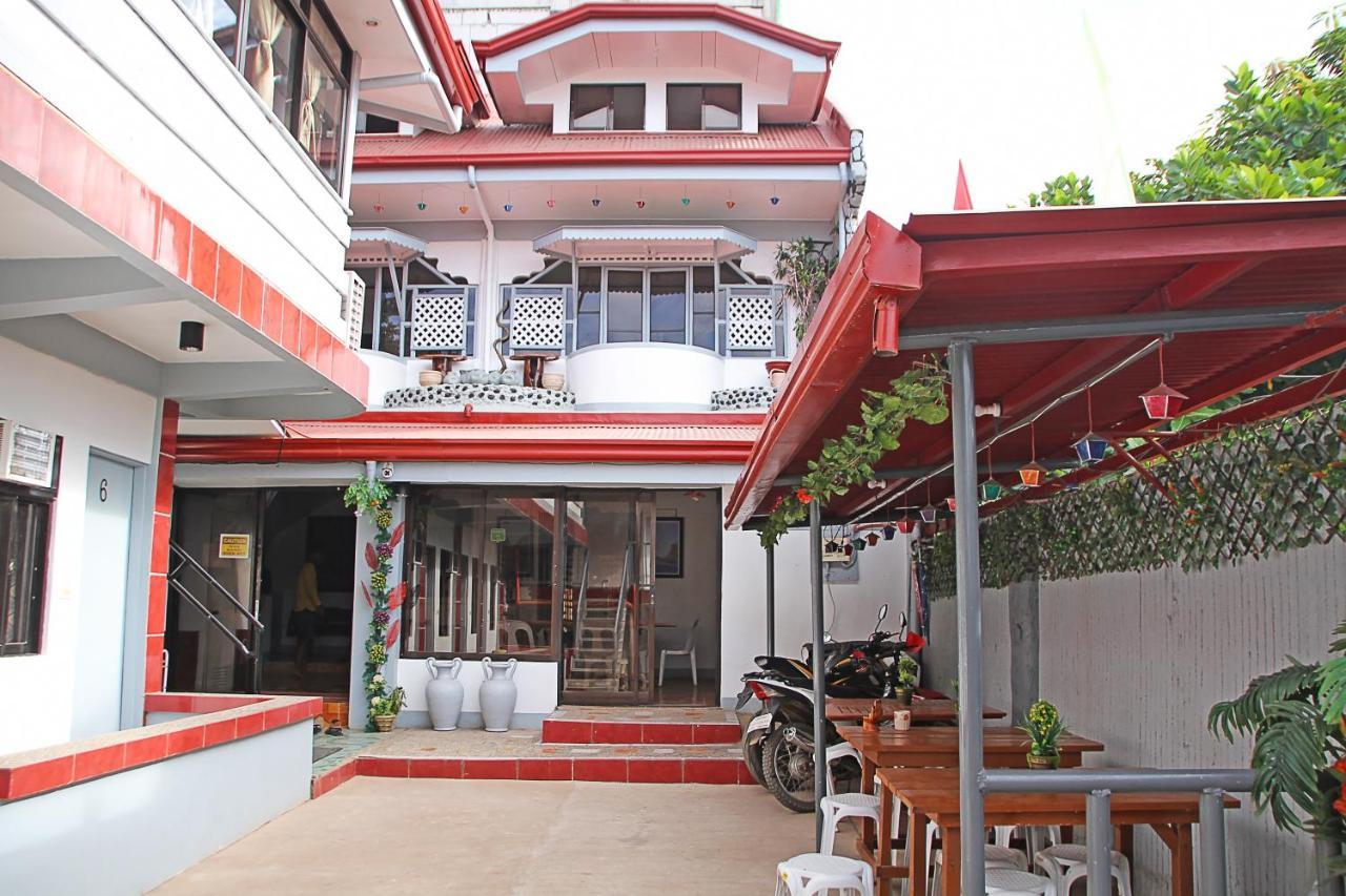 Mario'S Travellers Inn Coron Extérieur photo